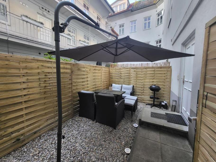 Exklusive Gartenwohnung Viena Exterior foto